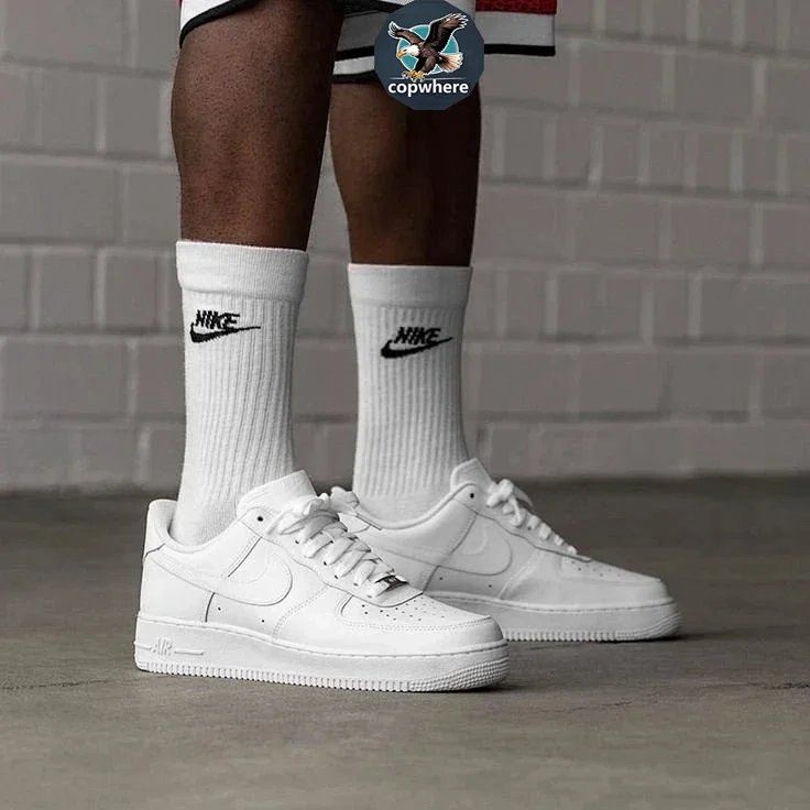 Classic White Low-Top Court Sneaker – sneakers